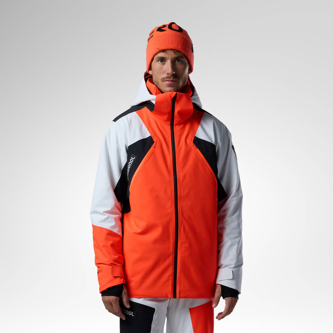 Giacca Rossignol Hero 4-Way Stretch Puffy Neon Red indossata, vista frontale
